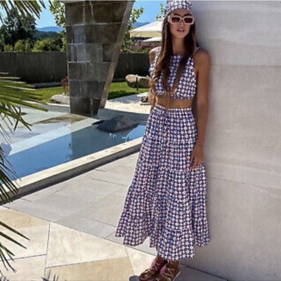 Zara Dresses & Skirts - Zara geometric skirt and top set size M- discontinued!!